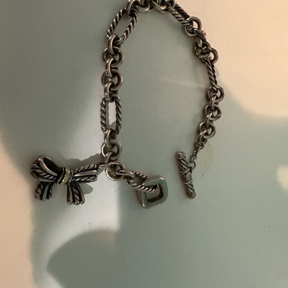 Authentic David Yurman dangle bow bracelet - Picture 2 of 2